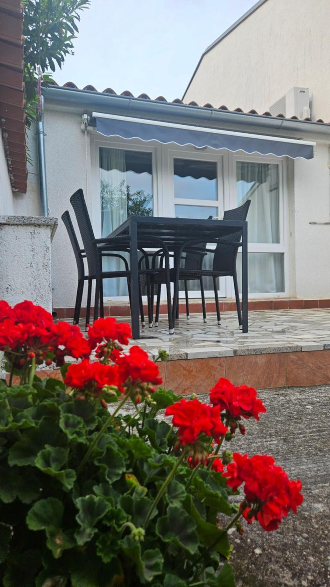 Apartments Betty Borik Ровинь Экстерьер фото